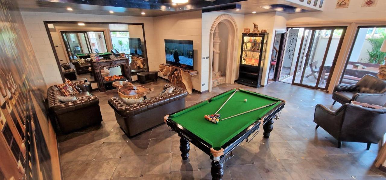 Potterland Luxury Pool Villa Pattaya Walking Street 6 Bedrooms Esterno foto