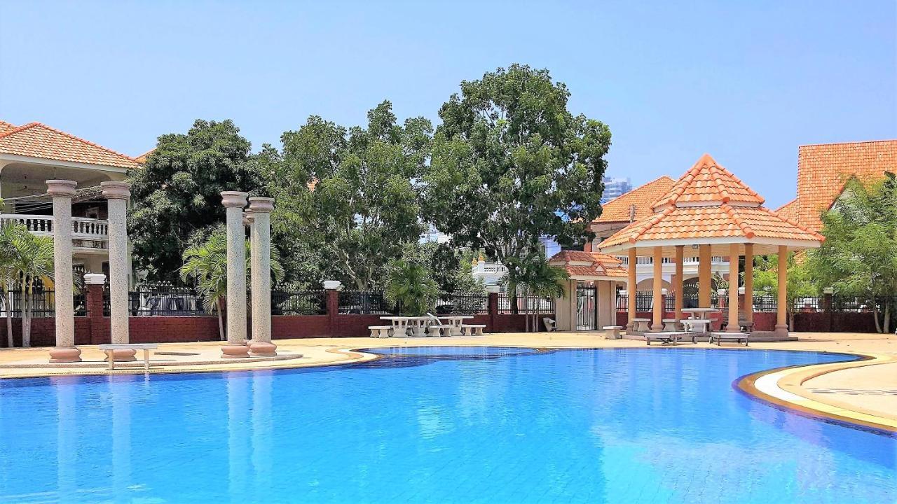 Potterland Luxury Pool Villa Pattaya Walking Street 6 Bedrooms Esterno foto